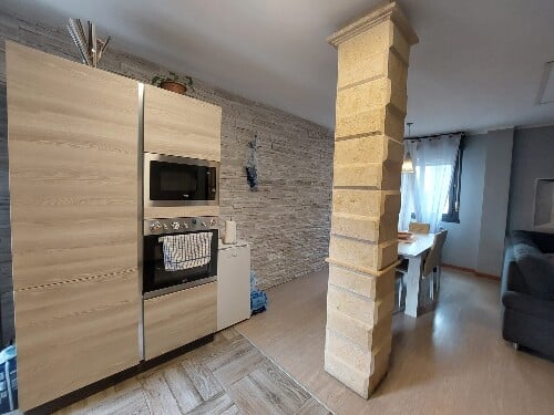 0A167371 90DA 422C B8F7 7CC2A91A1737