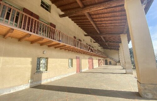 C5F97283 C1DE 4220 B176 98A87E838894