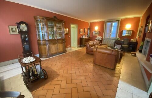 E11BA663 5EB2 46F0 AB75 AC28E1130EAF