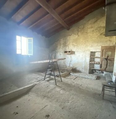 E5B2FBFE CA50 40F7 BE53 573201DB9353