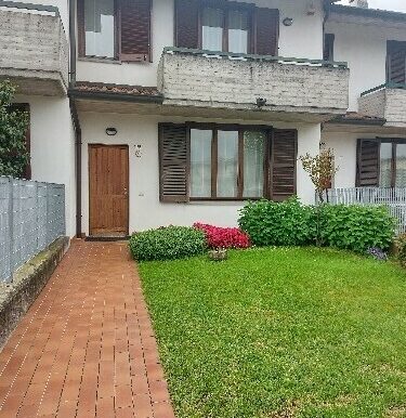 2118C74B B74F 486E AB28 917EFEB4B20F