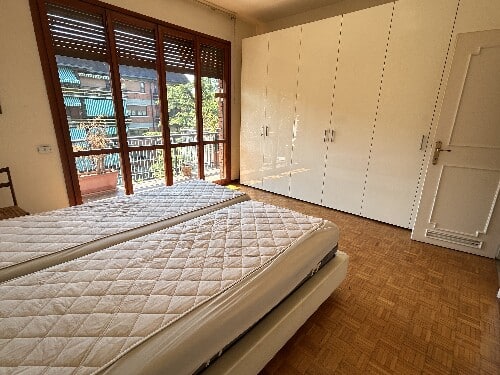 2721702E B64E 4E24 9864 CDDBD6BF3785