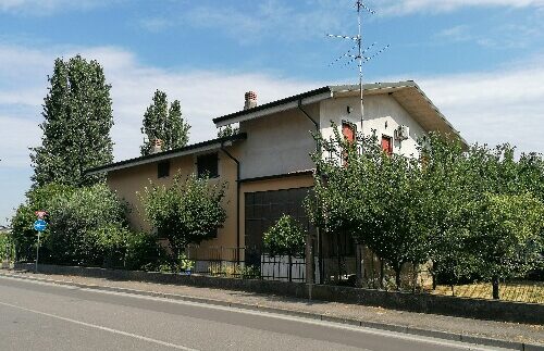 3546BC2F 0EA5 4231 B79F BE690B0C6F62 2