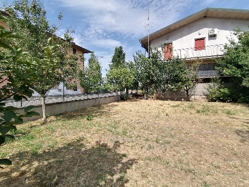 5464B43C D7C5 4556 A02F 8540699D9ABA 2