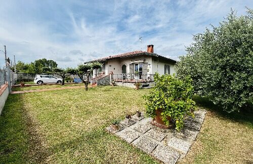 AA3E08BC 7714 41BC 92F8 4ECCFD826316