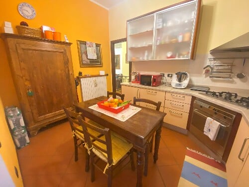 D7876245 5D10 4D91 A56D 29CA5E2ABCAD