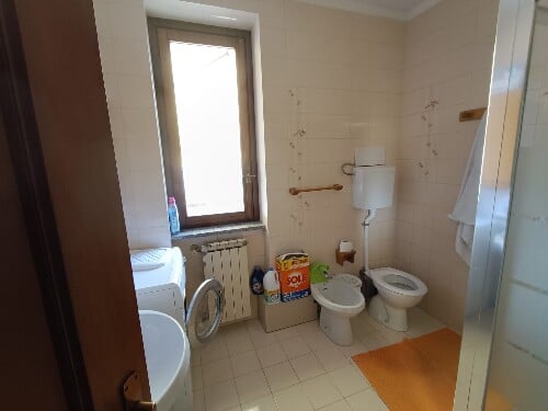 30EC5B39 D3FD 4E8E A8B5 76F0F35874D5