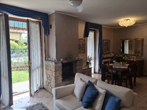 5E018C12 6708 478B 9A9B DB60A3AF0333