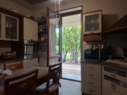 B58676C5 34CA 4E9A 8330 AF22269C767D