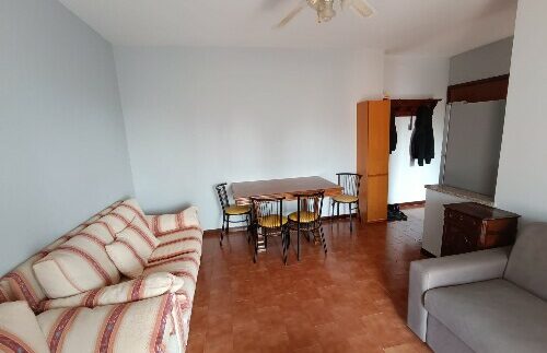 DE477871 C936 4921 9A09 7A33FD8F50D3