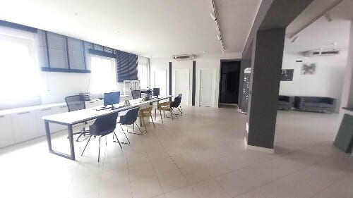 E1E140DC F8E8 4C1B 8968 83E636169C4B