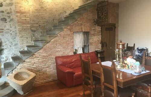 E3B45598 EB80 4E2F 9FA3 A9900D7EB754