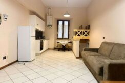 03E517F6 B4A1 4599 B541 70EC7327E12A