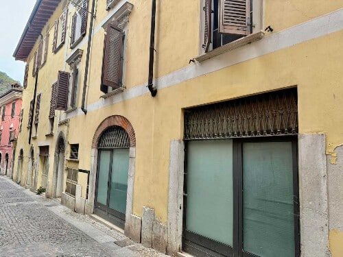 BA911003 70BB 43BB 91ED 72A2D81D8ED7