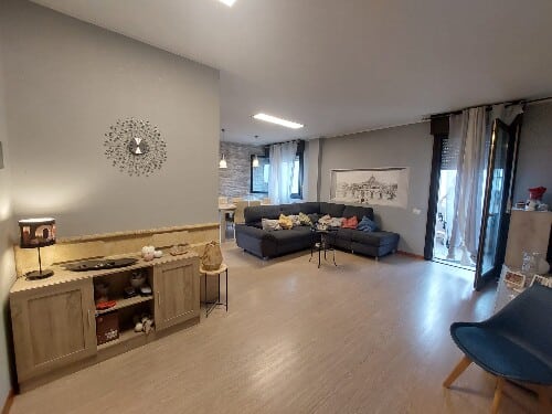 D12ABB53 972F 40AC 9C8F 8F254E6281DB