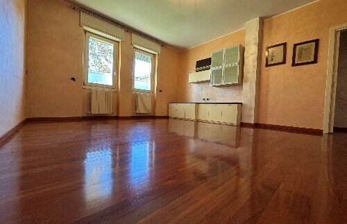 06838AEF 8B7F 452C 998B BA6A11525175