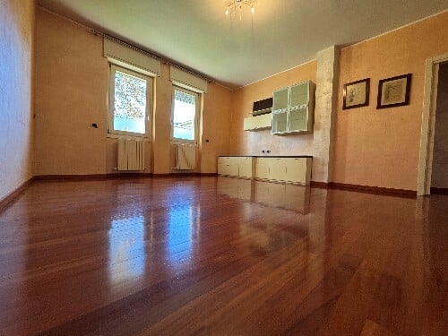 06838AEF 8B7F 452C 998B BA6A11525175