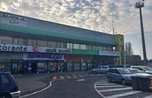 080DDAB9 DDC5 4918 8A6C B893E7D6BC6C