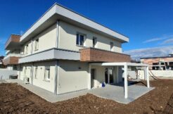 1A00372B 00D4 499C B6F7 5E744FFFD148