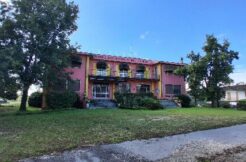 30FF3814 2440 4AD0 AC32 26DB78D1BC2F