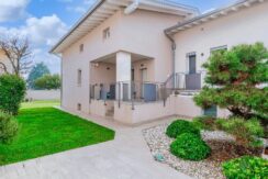 4819A2D3 8F54 4B28 B9F7 C5E0D1C53A8D