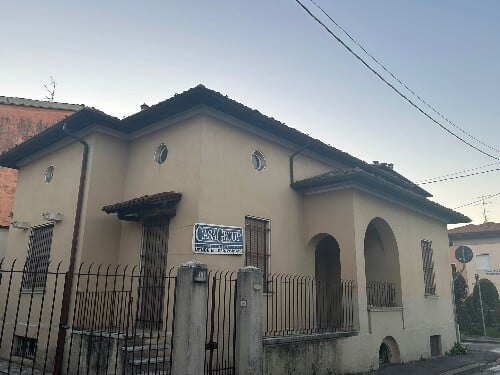 6A7F54BF AB94 42E7 ADEE 0E1BFE29AEB0