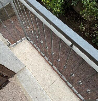 81880183 9A0A 4BF0 8AD5 FD427B1802B9 1