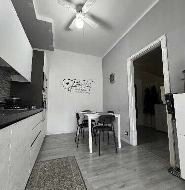 72F9BB97 B457 4FB8 8ED5 EC99411DB9D4