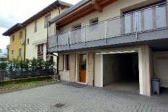 85C1066A 8850 4B0E A7AC CB983C1BE55A