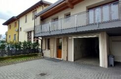 85C1066A 8850 4B0E A7AC CB983C1BE55A