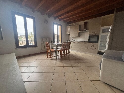 132178B7 95FF 4B22 8DDC 2F8CE9AC9EDD