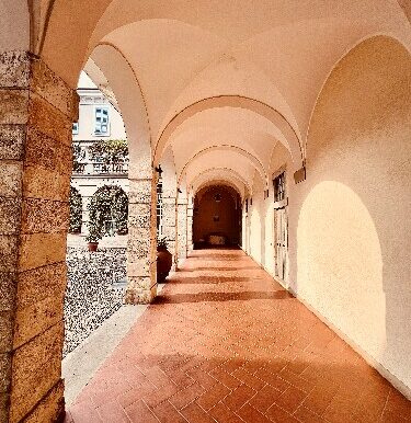 FFF5EA69 0C61 48F5 A8DB 0E160279D973